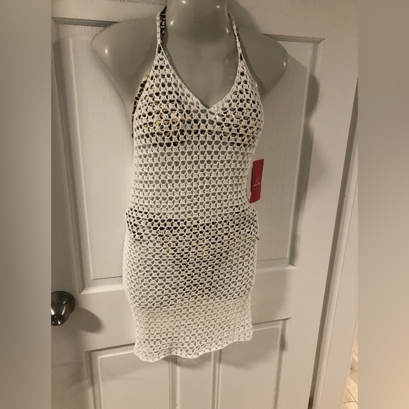 Crochet fishnet dress for beach days - Picture 4 of 9